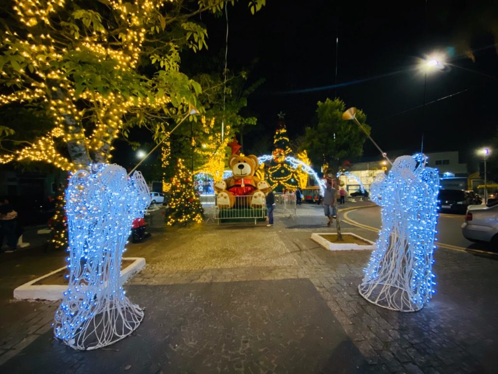 Natal Iluminado Itapecerica da Serra