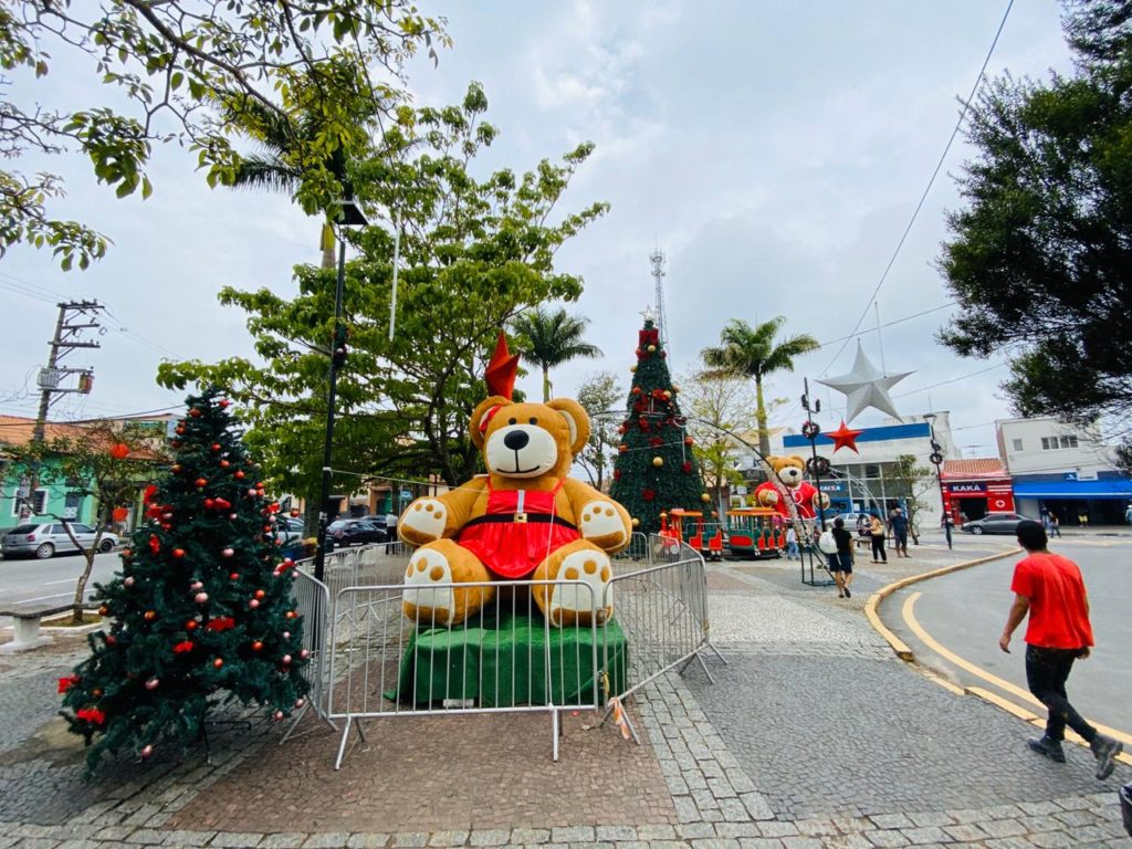 Natal Iluminado Itapecerica da Serra