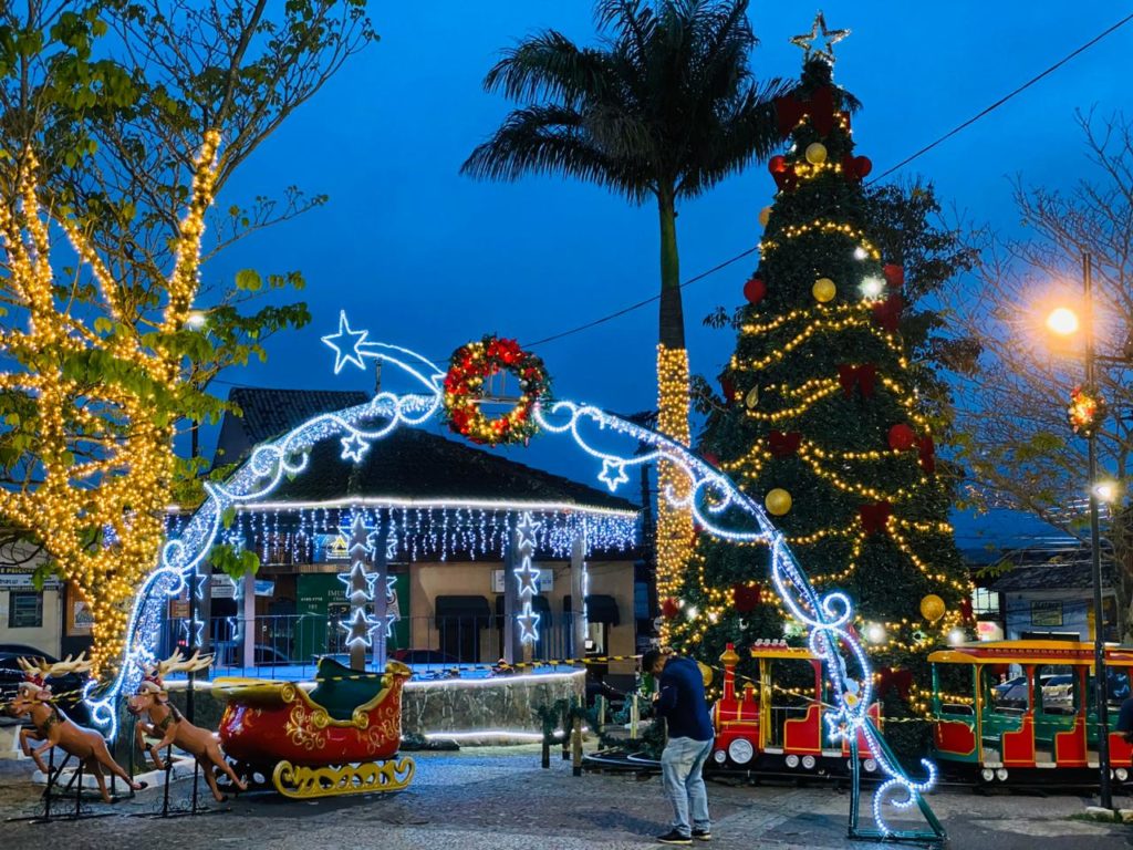 Natal Iluminado Itapecerica da Serra